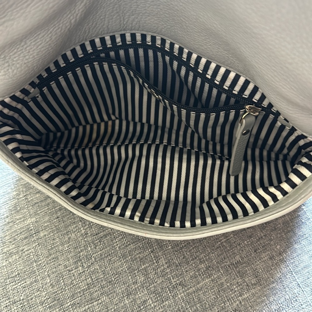 Kate Spade Light Gray Crossbody - image 3